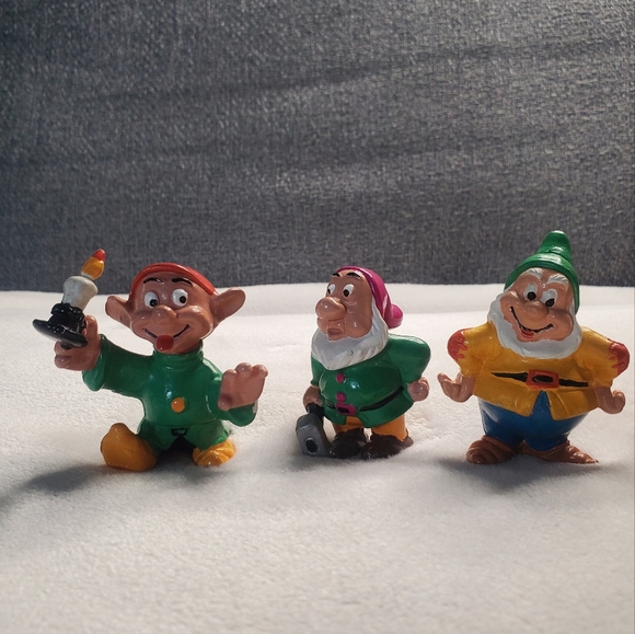 Disney Other Vintage Seven Dwarfs Figurines Poshmark